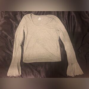 Aerie ruffle cuffed long sleeve shirt.